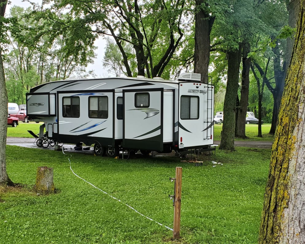 2019 Forest River Cherokee Arctic Wolf available for rent in New Holstein Wisconsin