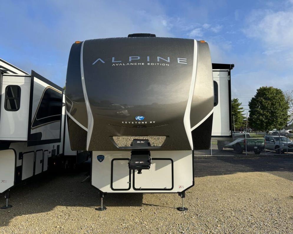 2025 Keystone Alpine