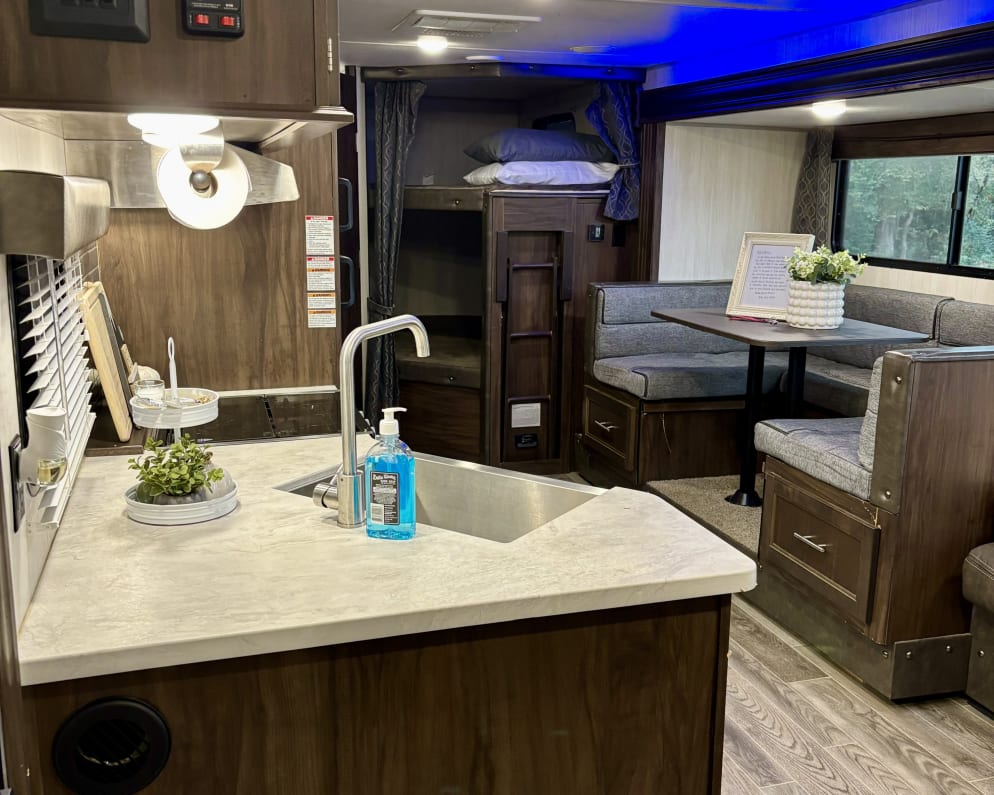 2019 Cherokee Grey Wolf  by Forest River for rent in 38004