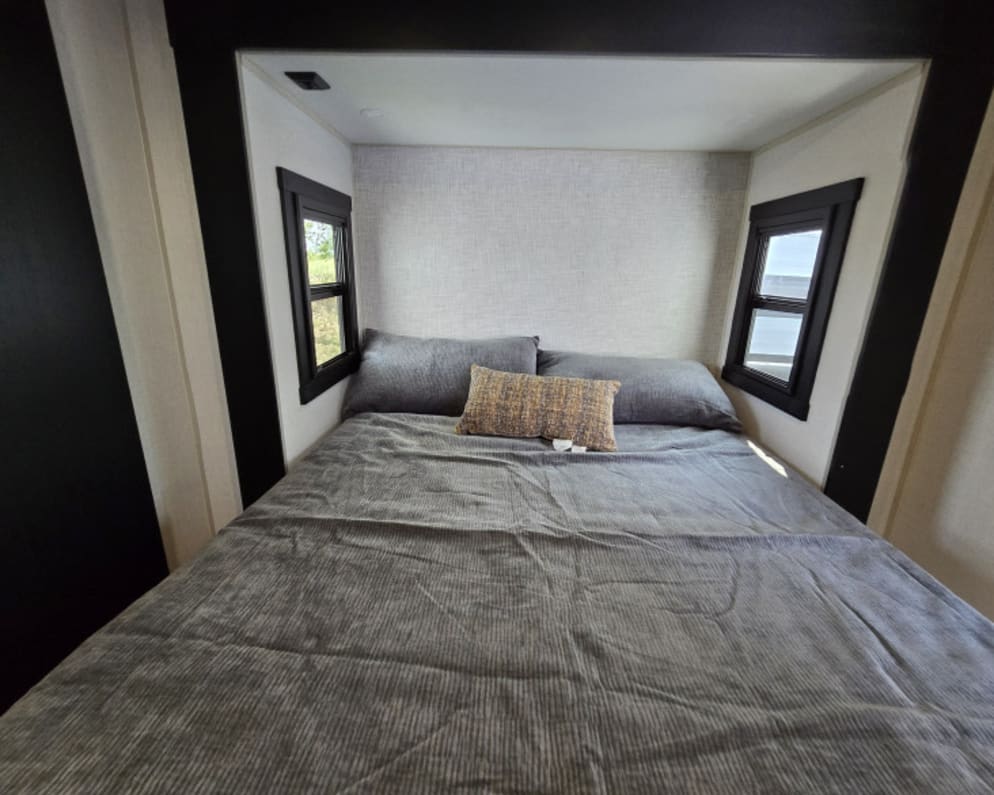 2025 Hemisphere  by Forest River for rent in 36608