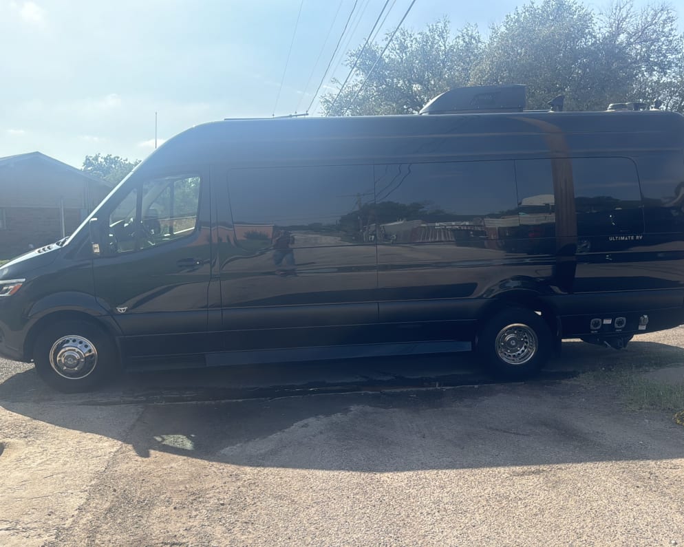 2024 Ultimate Toys Ultimate RV Class B for rent in Odessa Texas