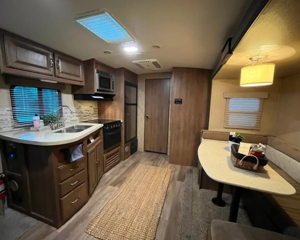 2016 Cruiser RV Fun Finder Xtreme Lite
