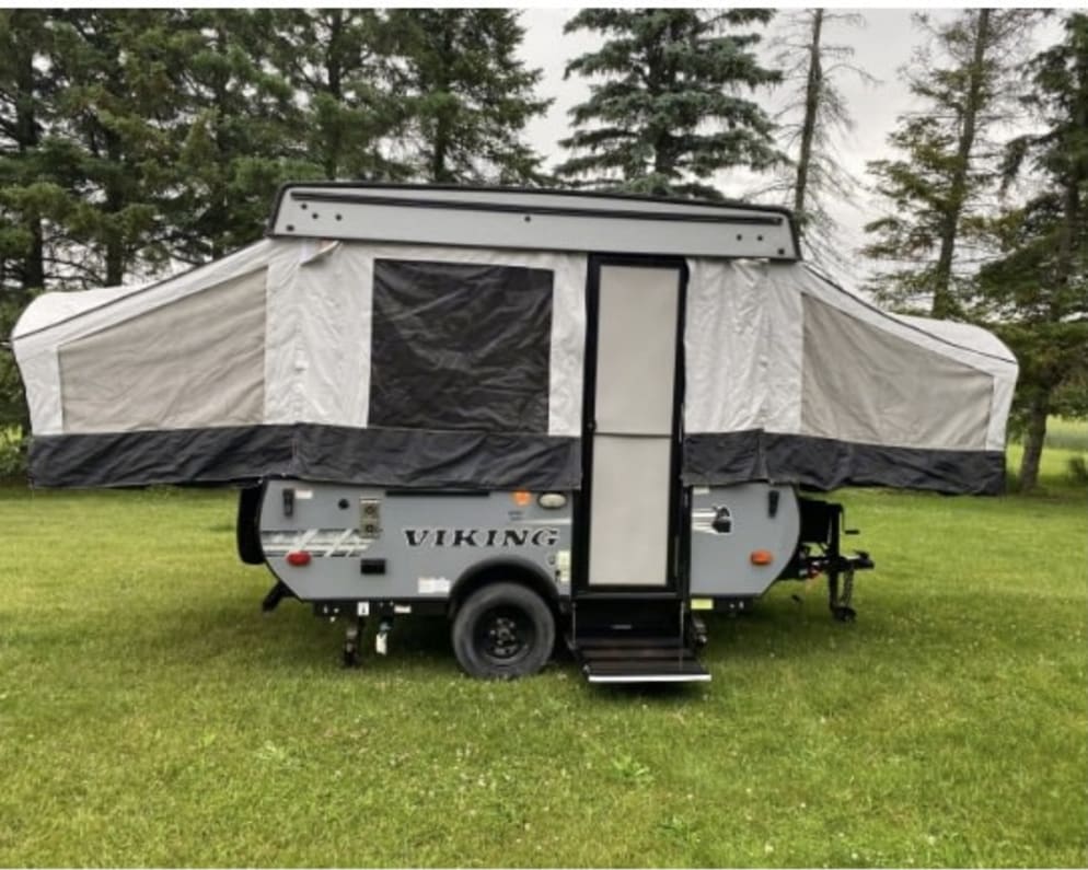 2019 epic 1906  by Coachmen for rent in L0K 2E1