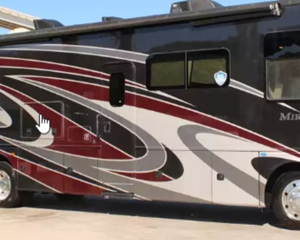 2022 Thor Miramar available for rent in Loxahatchee Florida