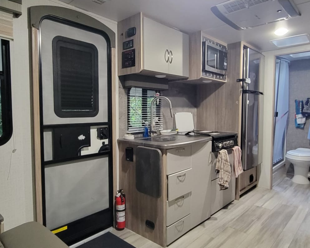 2022 FLX 2108DS  by Winnebago Industries Towables for rent in 28711