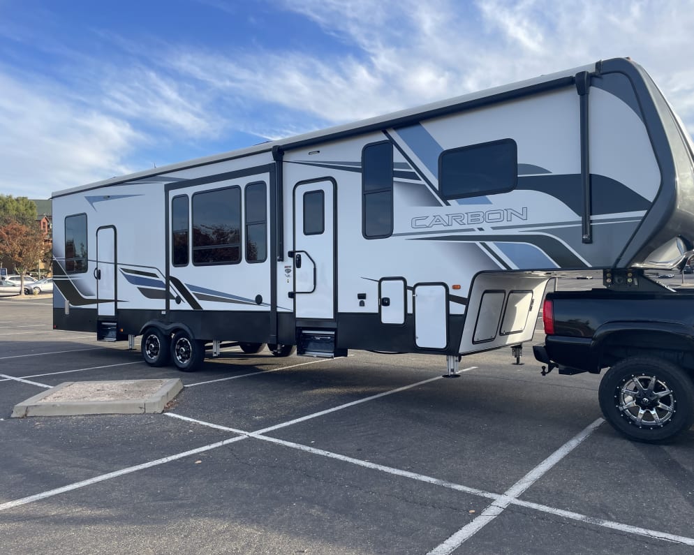 2021 Keystone Carbon available for rent in Manteca California