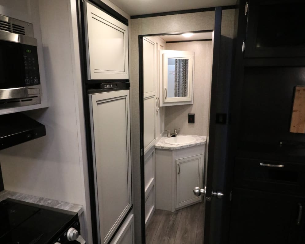 2020 Jayco Jay Feather Travel Trailer for rent in Grand Forks North Dakota