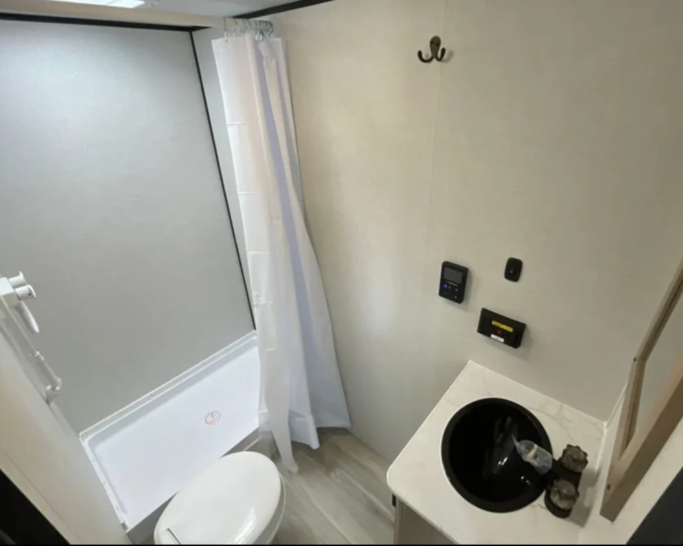 2025 23B  by Keystone Coleman for rent in 22030