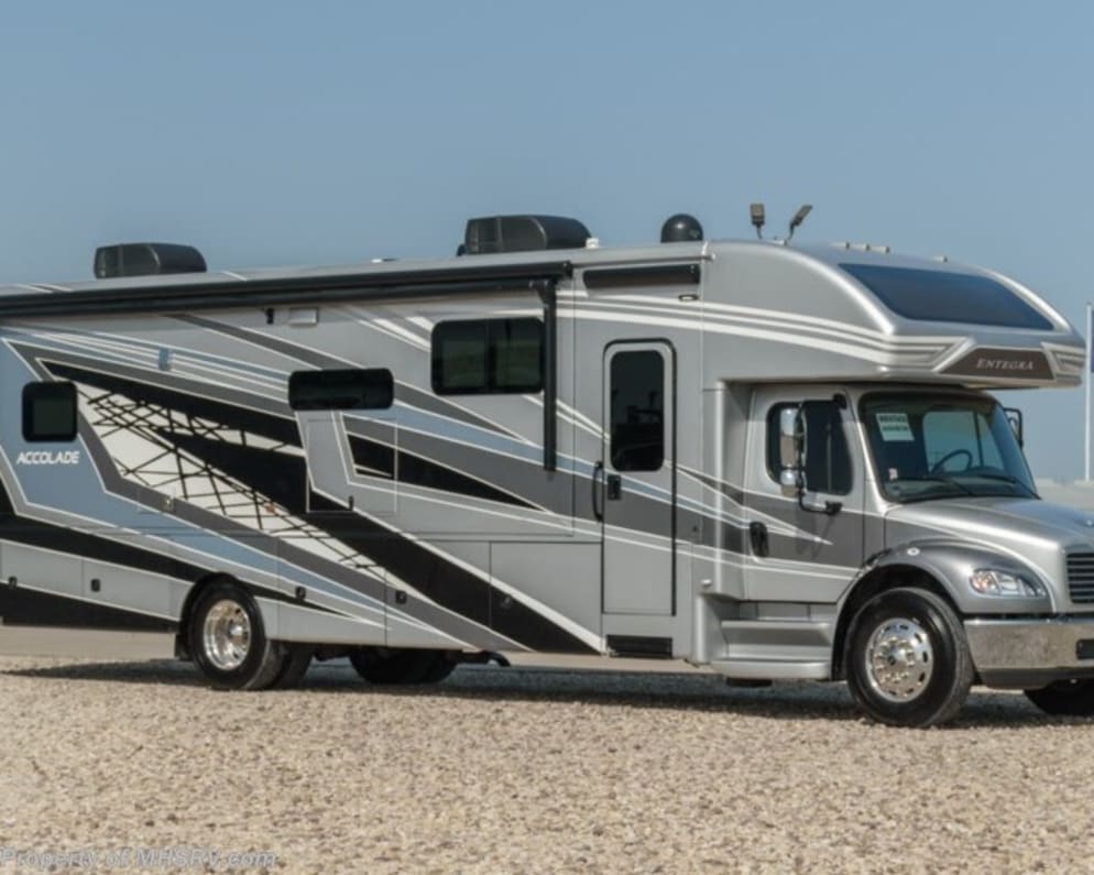2023 Entegra Coach Accolade