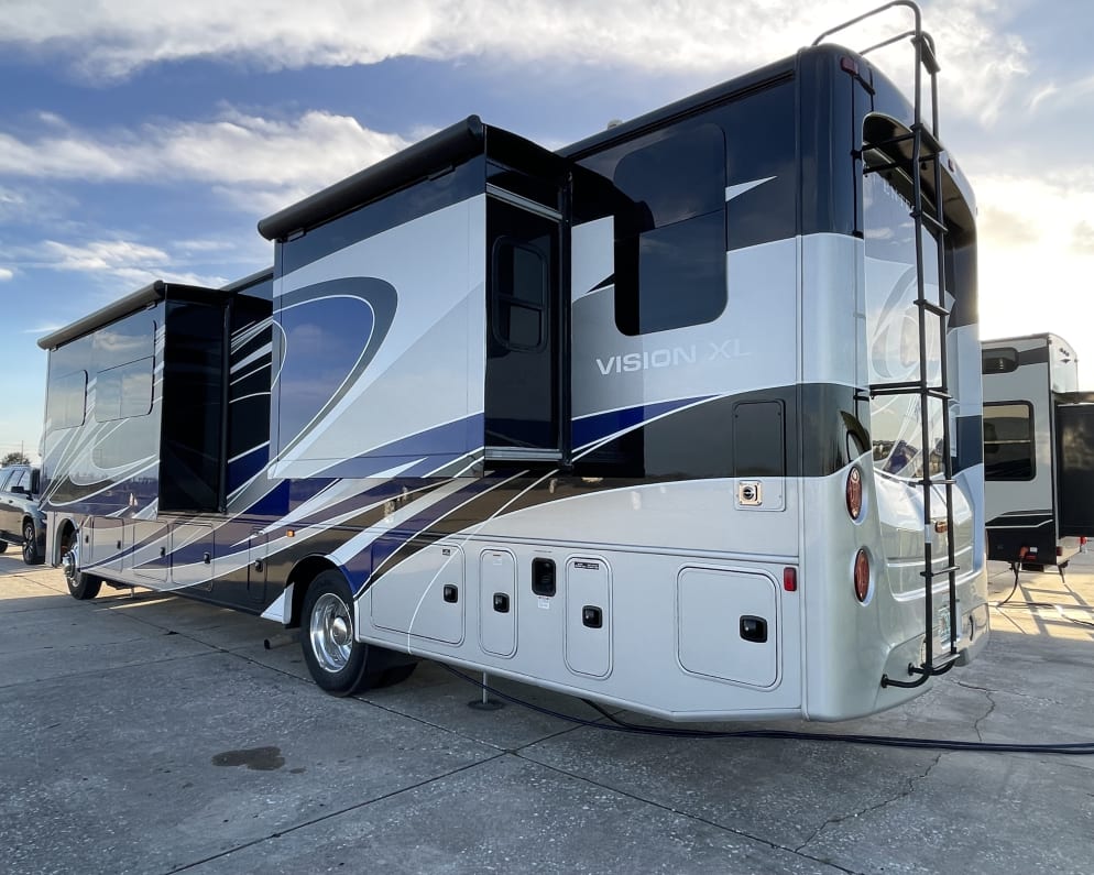 2022 Entegra Coach Vision XL Class A for rent in Lady Lake Florida