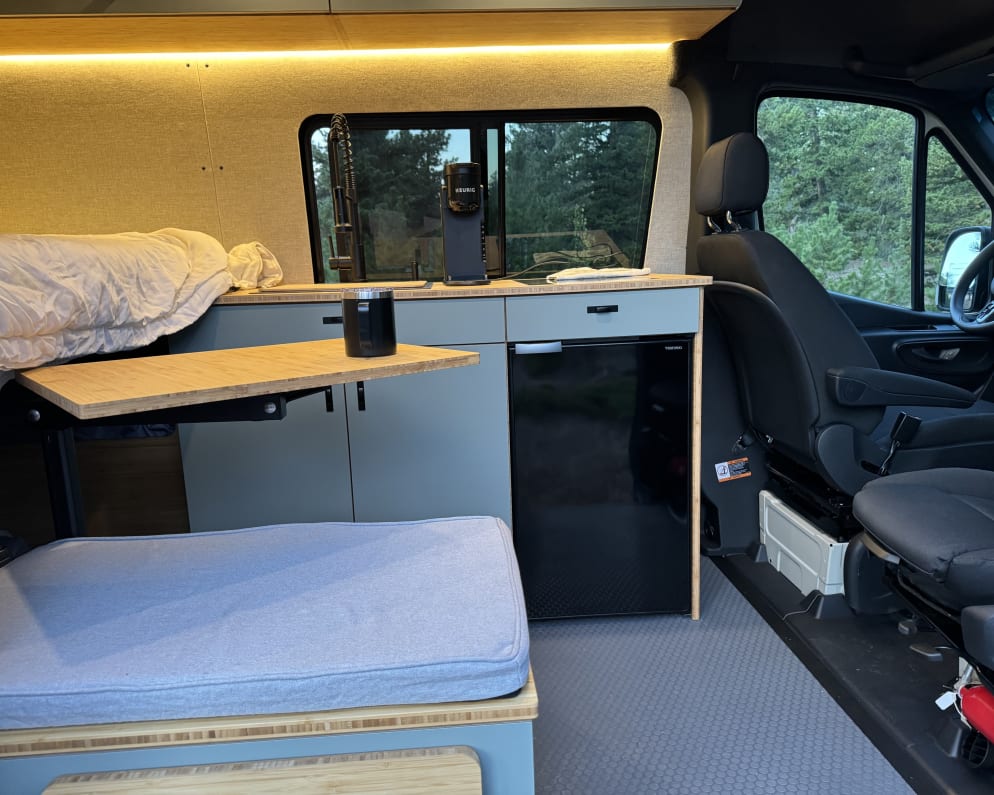 2023 Class B RV for Rent in Jacksonville Beach, Florida - RVUSA.com
