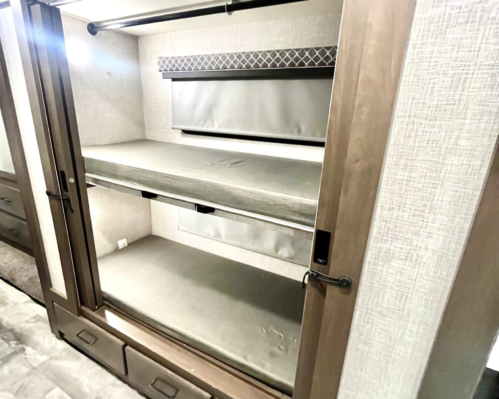 2022 Windsport  by Thor for rent in 78154