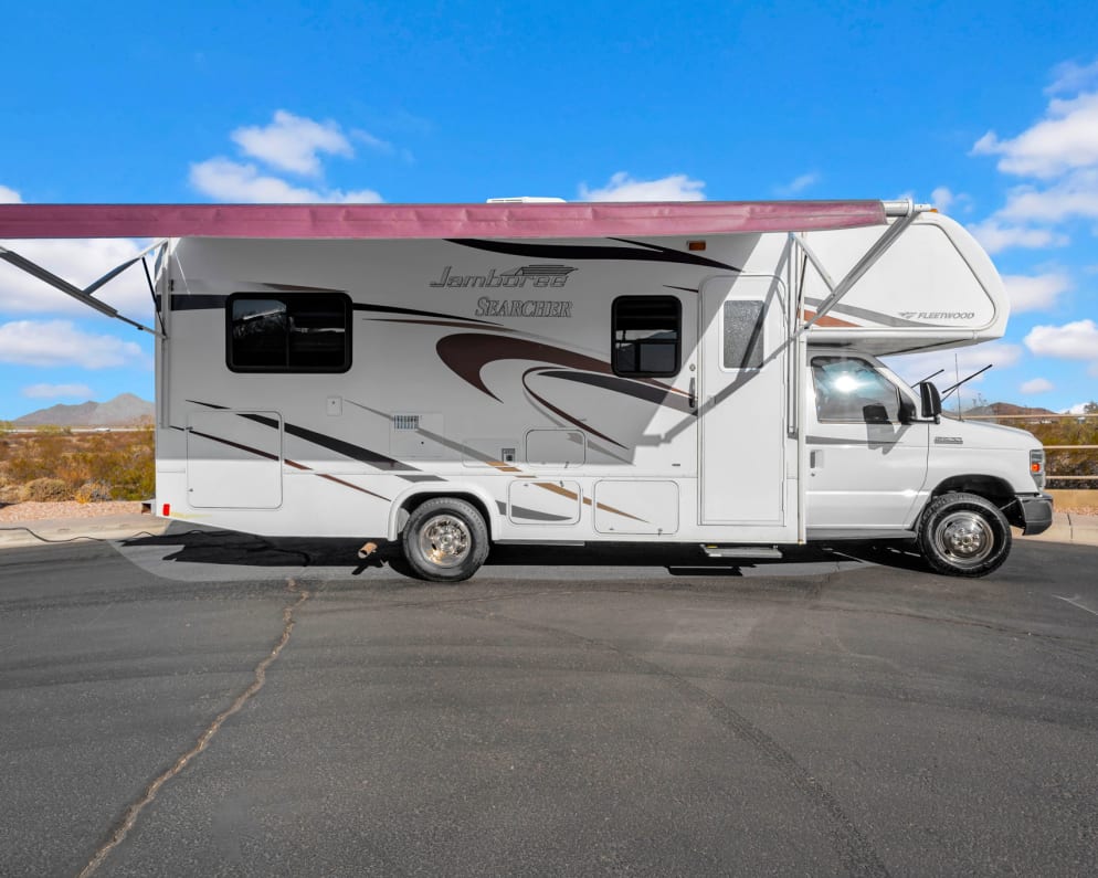 2014 Searcher  by Jamboree for rent in 85326