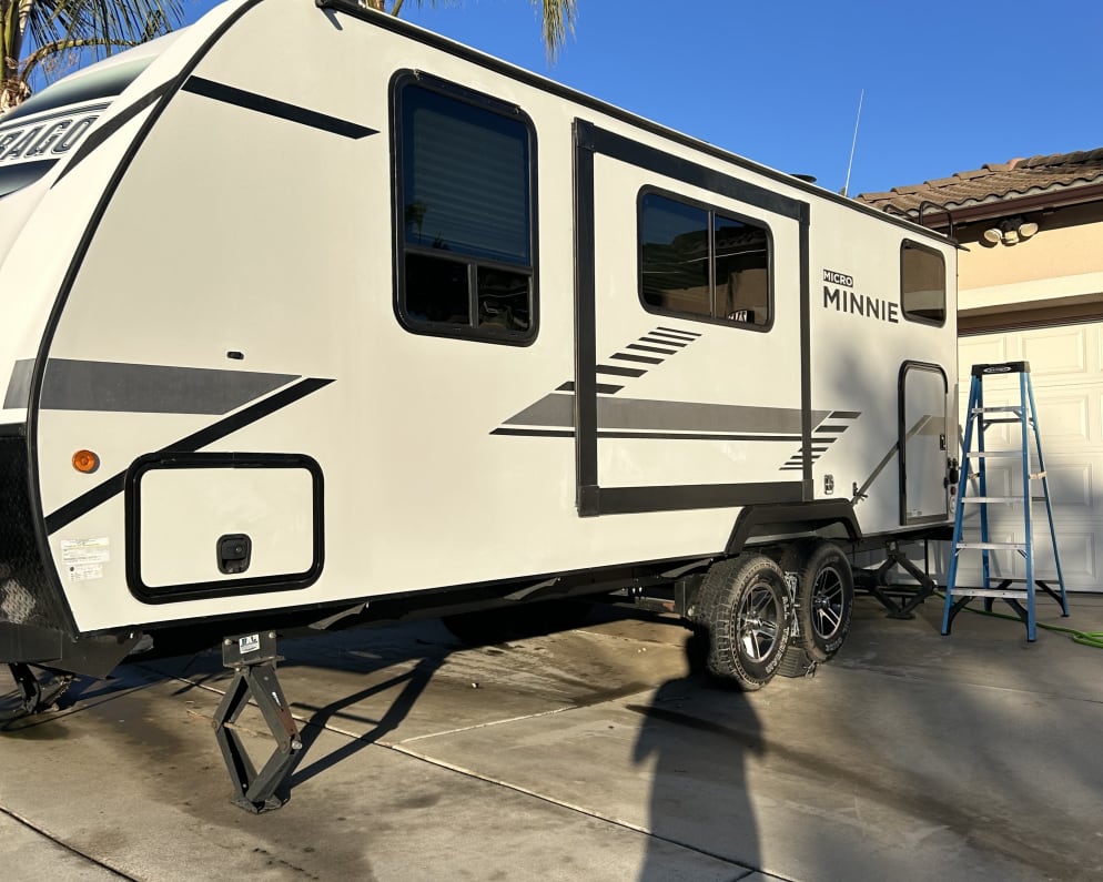 2021 Winnebago Micro Minnie available for rent in Escondido California