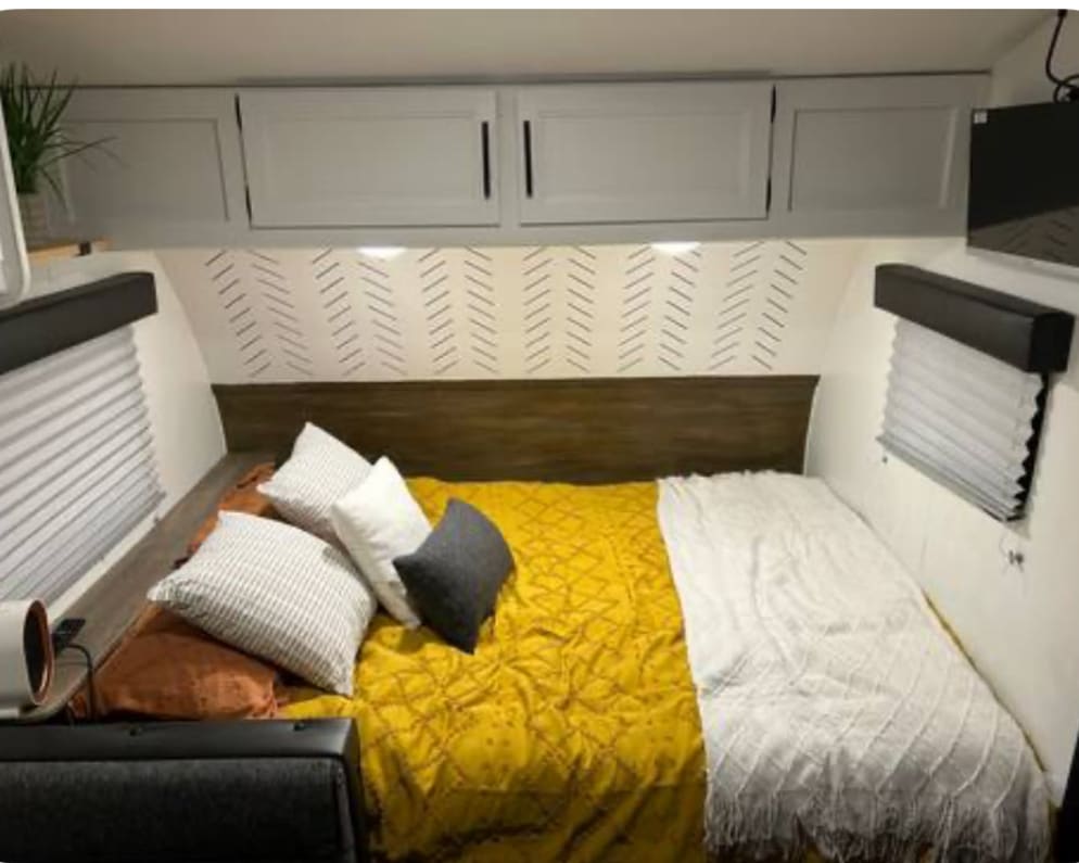 2022 Forest River Cherokee Wolf Pup Travel Trailer for rent in Prospect Heights Illinois