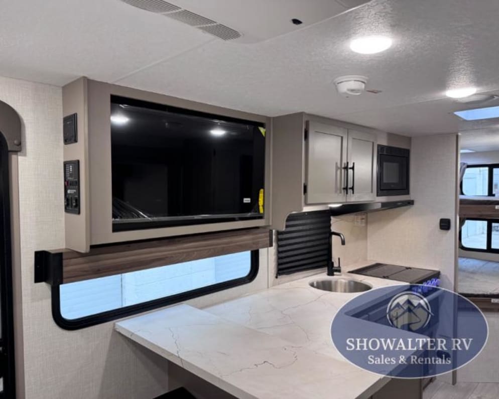 2025 Connect Mini 231BH  by K-Z Manufacturing for rent in 46550