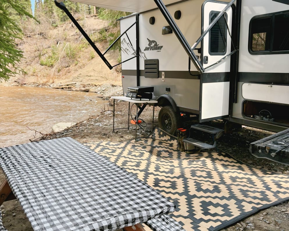 2022 Jayco Jay Flight SLX Baja Edition