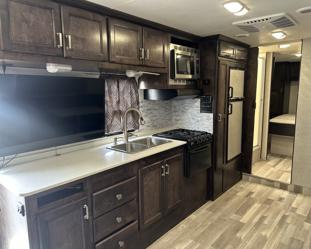 2015 Winnebago Minnie Winnie available for rent in san diego California