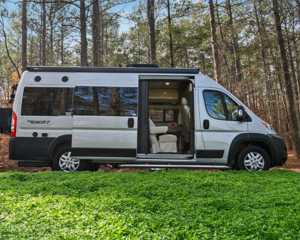 2022 Jayco Swift available for rent in Marietta Georgia