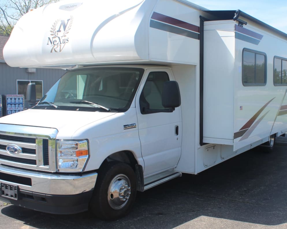 2021 Nexus RV Triumph Class C for rent in Davison Michigan