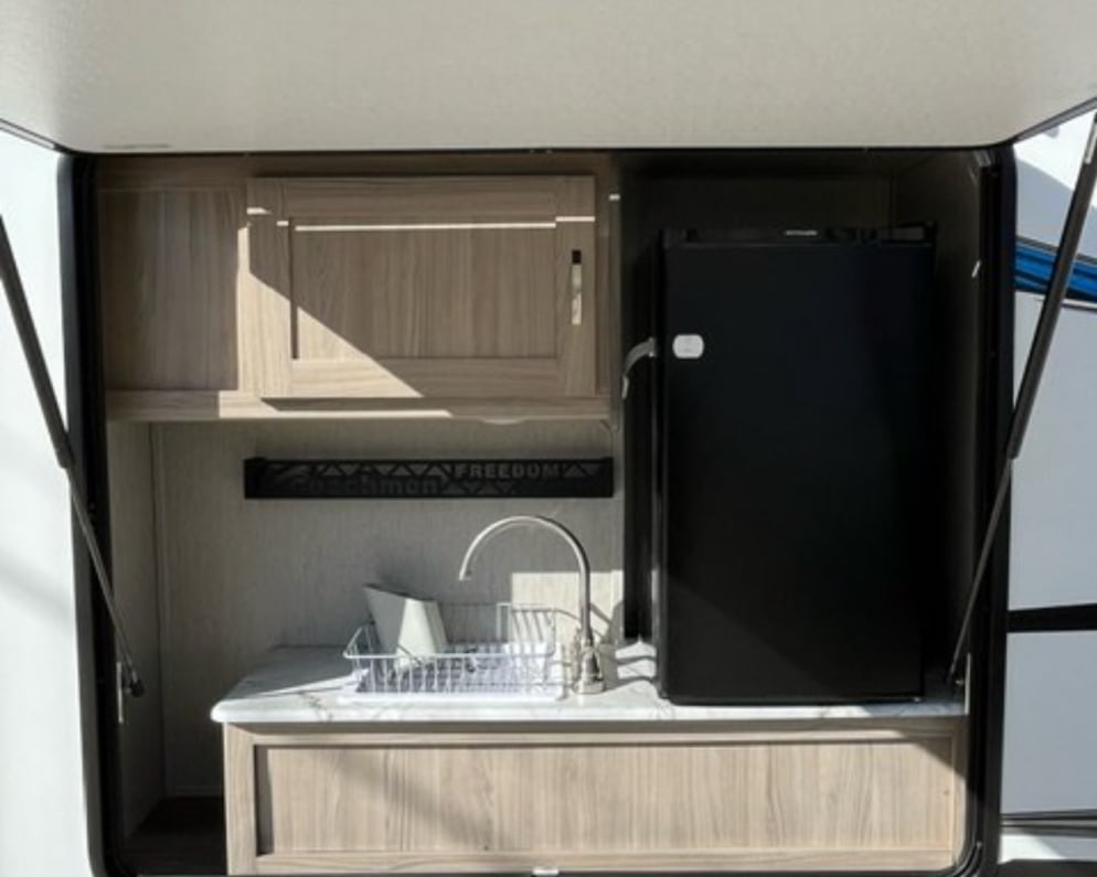 2020 Freedom Express  by Coachmen for rent in 35652