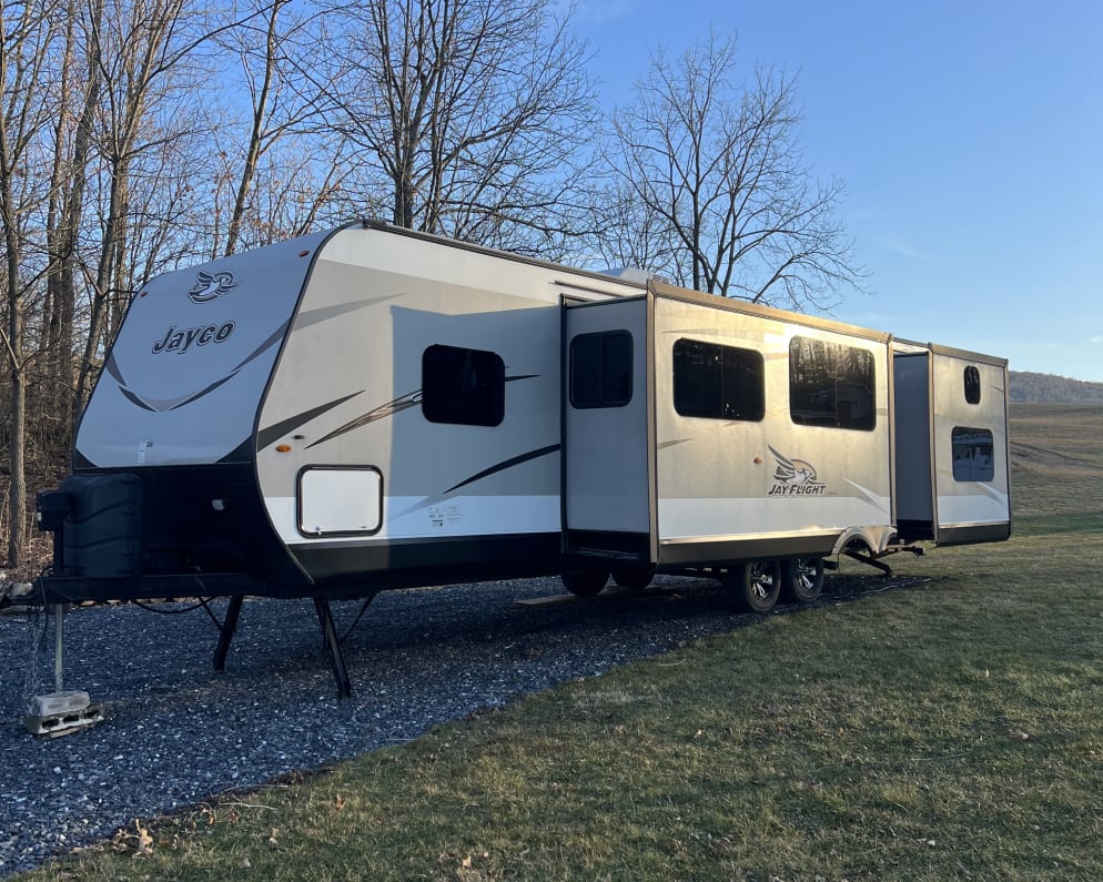 2018 Jayco Jay Flight Travel Trailer for rent in Petersburg Pennsylvania