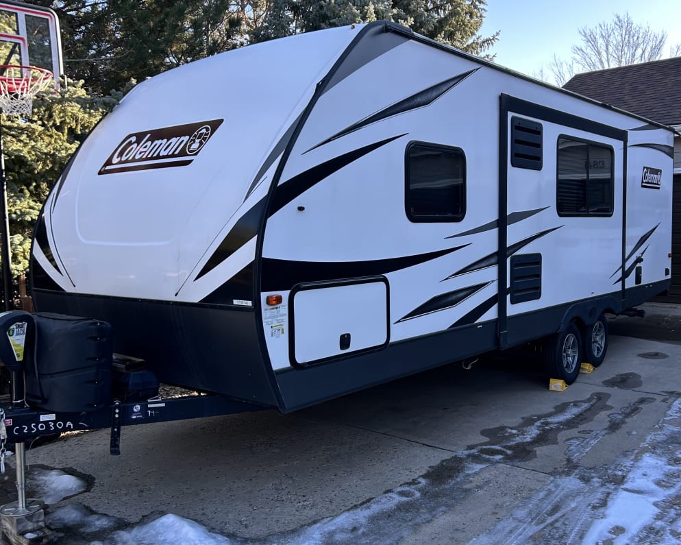 2020 Dutchmen CM2455BH20 Travel Trailer for rent in Parker Colorado