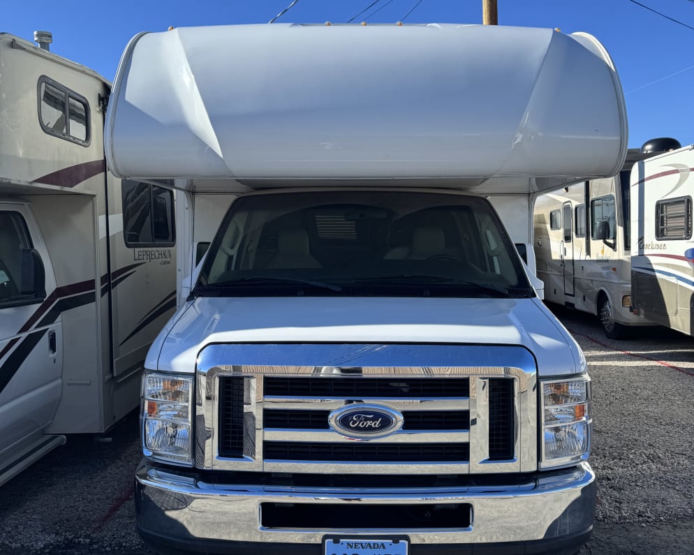 2019 Thor Motor Coach Four Winds