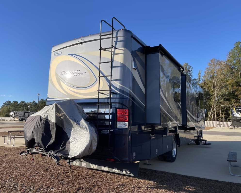 2020 Canyon Star Canyon Star Motorhome Class A for rent in Richmond Texas