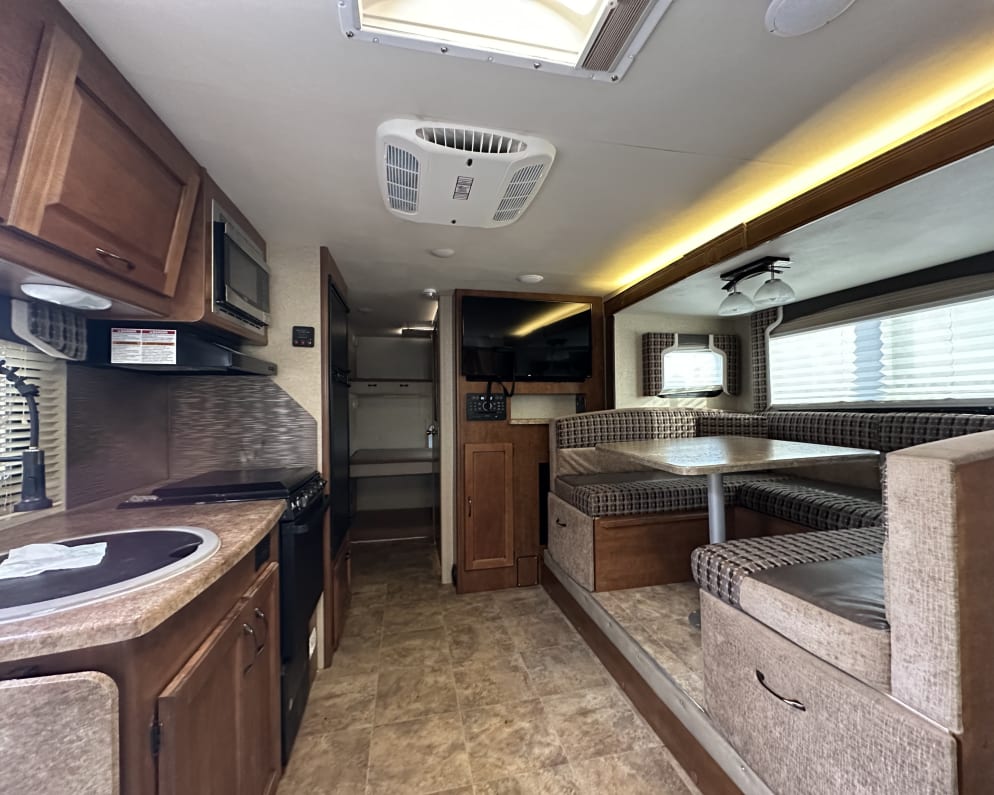 2016 Lance Manufacturing Trailer  by Lance Manufacturing for rent in 66062