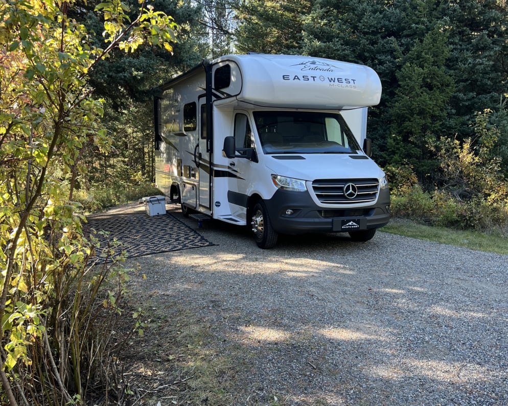 2025 East to West Entrada M-Class Class C for rent in Bozeman Montana