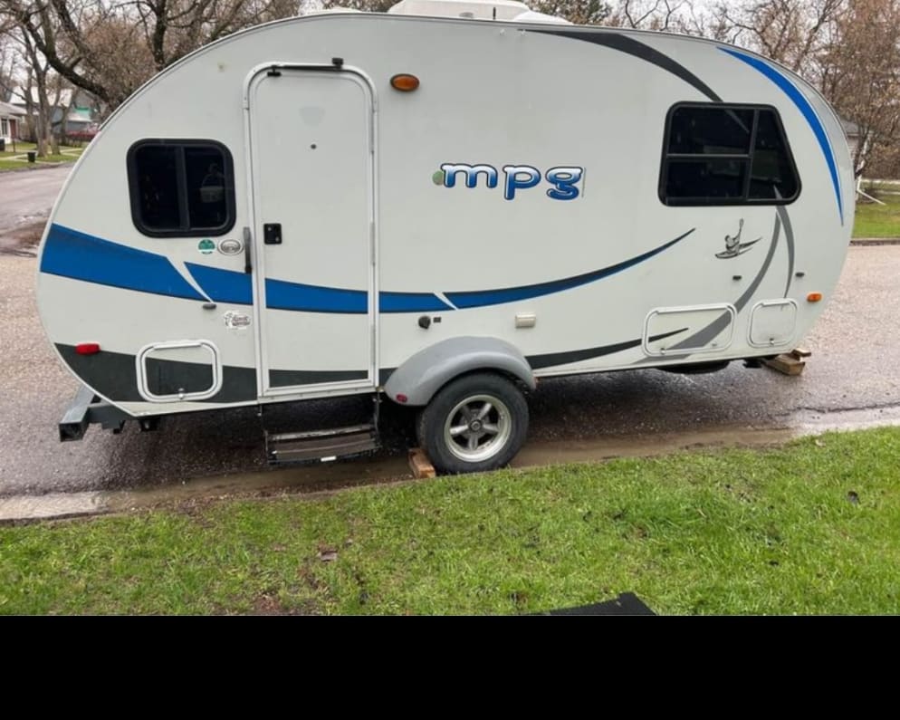 2011 Heartland RVs MPG Travel Trailer for rent in Melville Saskatchewan