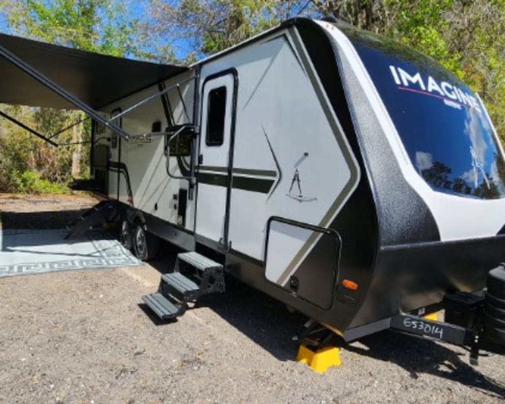 2025 Grand Design Imagine 2800BH Travel Trailer for rent in Clermont Florida