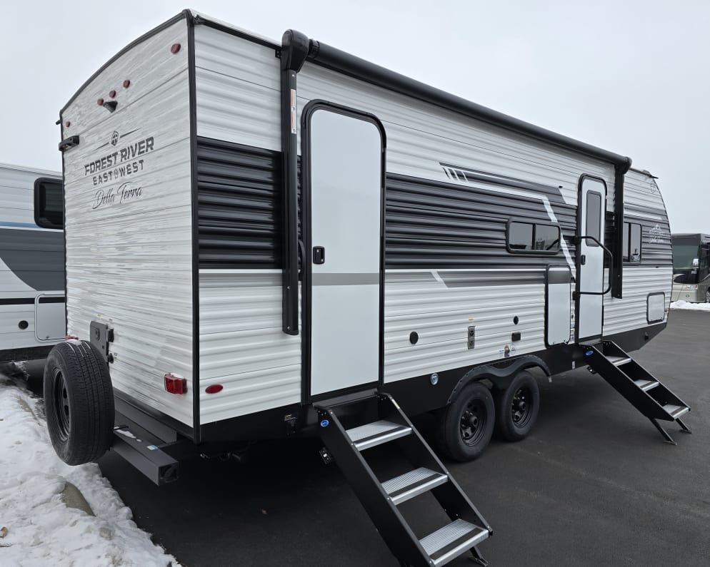 2025 East to West Della Terra 241BH available for rent in Appleton Wisconsin