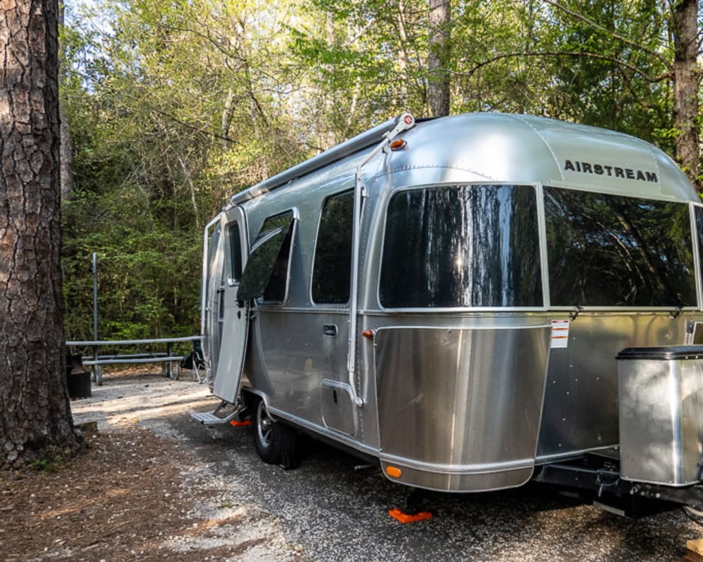 2022 Airstream Bambi Travel Trailer for rent in Portage Michigan