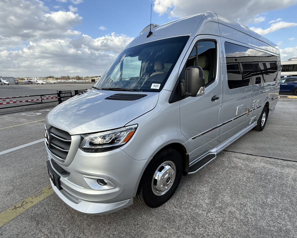 2023 Airstream Interstate available for rent in Atlanta Georgia