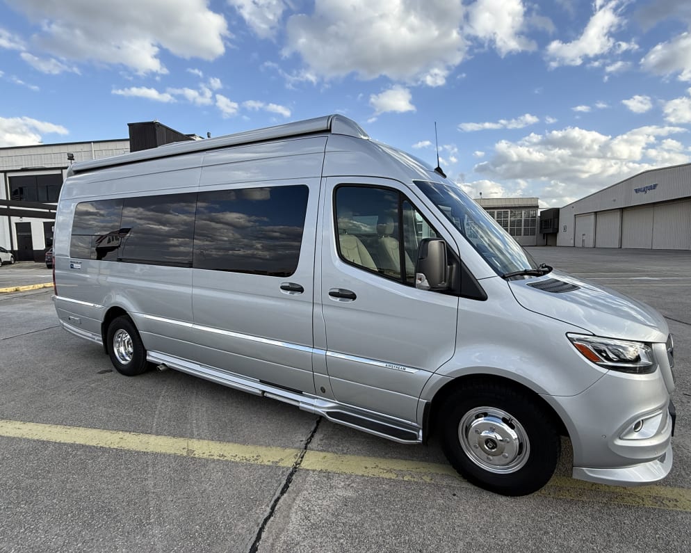 2023 Airstream Interstate Class B for rent in Atlanta Georgia