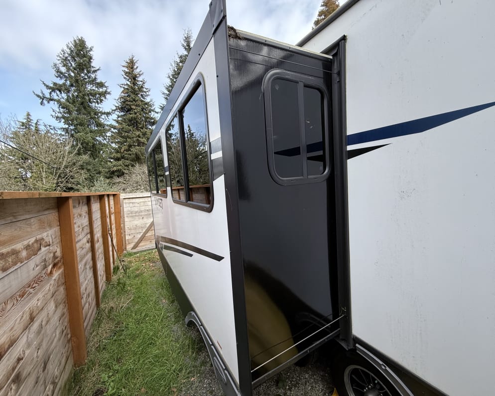 2021 Crossroads Sunset Trail Super Lite Travel Trailer for rent in Quincy Washington