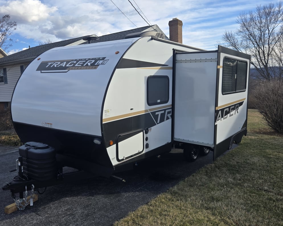 2024 Tracer LE  by Prime Time for rent in 25425