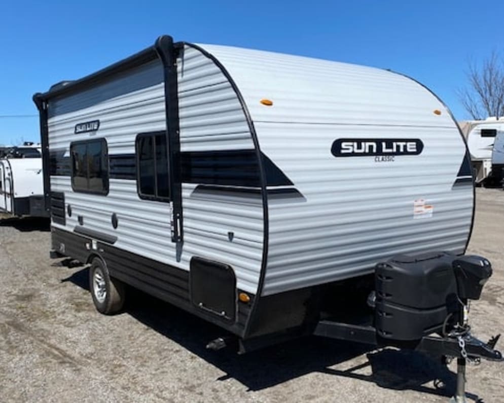 2021 Sunset Park RV Sun Lite