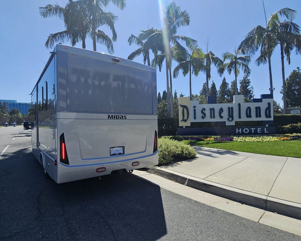 2024 Tiffin Motorhomes Allegro Midas 24MT available for rent in Fountain Valley California