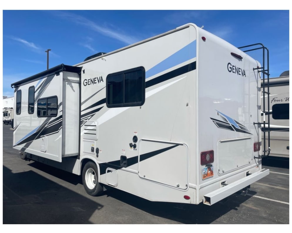 2022 Thor Geneva Class C for rent in Lake Point Utah