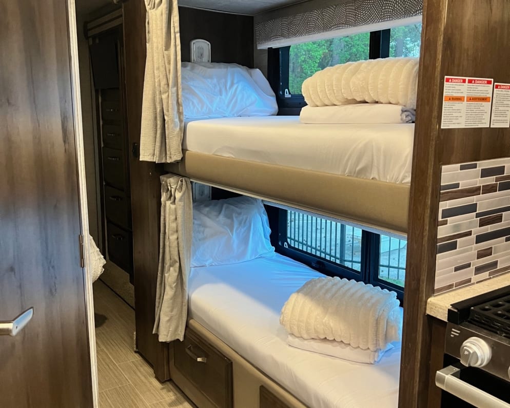 2021 Entegra Coach Esteem Class C for rent in Fayetteville Georgia