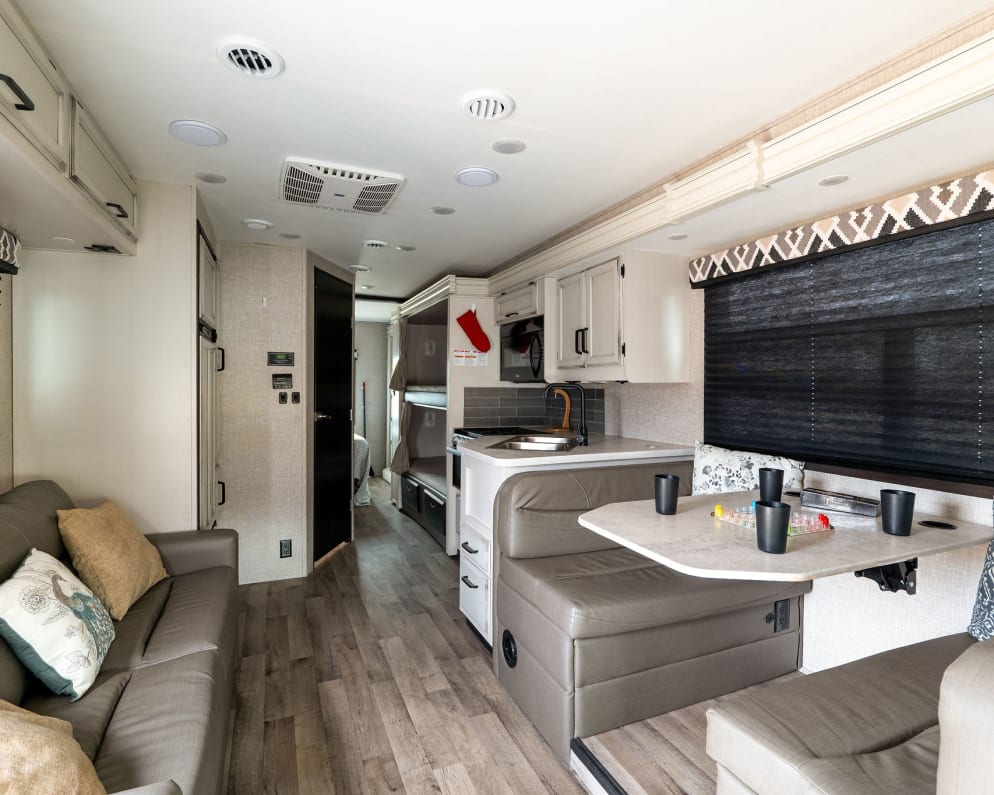 2022 Jayco Redhawk