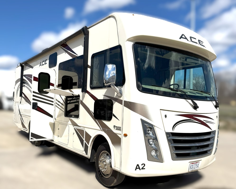 2019 Thor Motor Coach A.C.E available for rent in Moraine Ohio