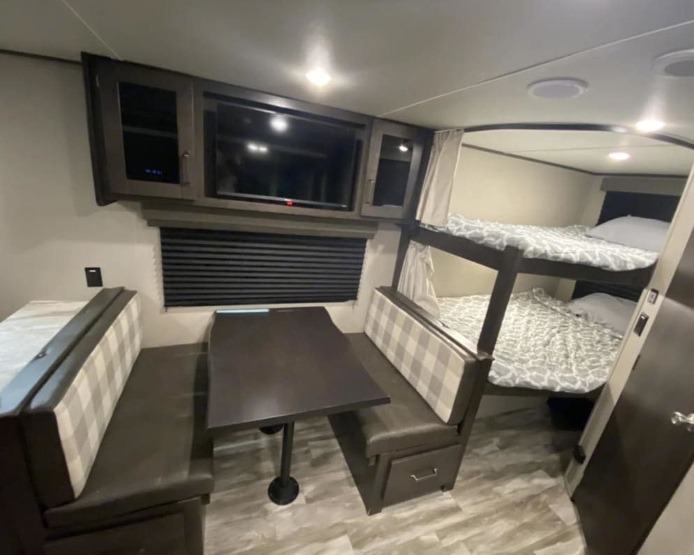 2021 Transcend Xplor  by Grand Design for rent in 76266