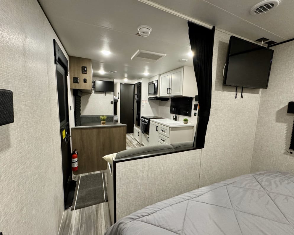 2025 Jayco 260BH Travel Trailer for rent in Kyle Texas