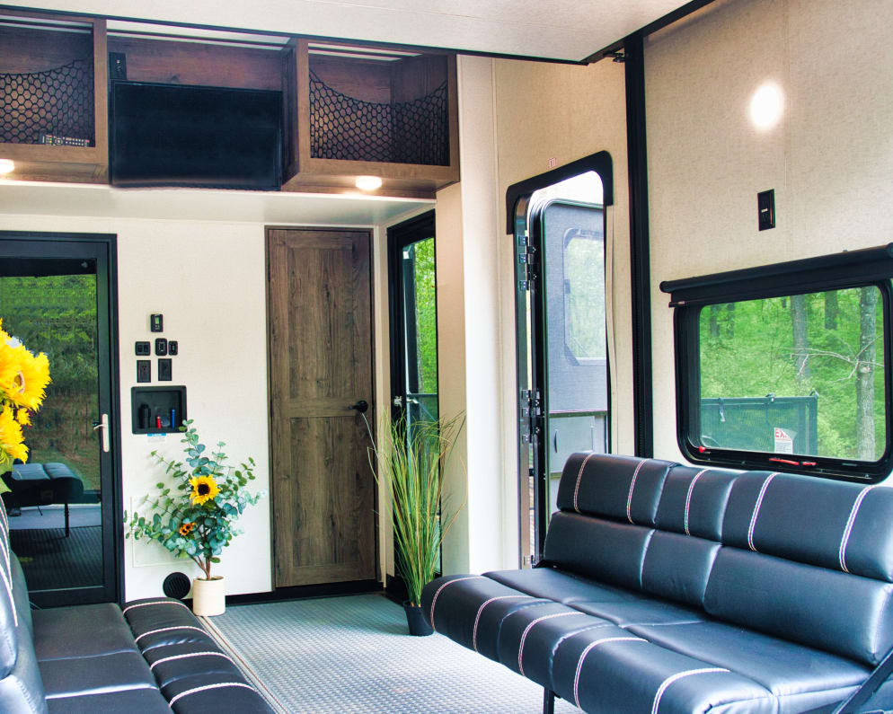 2022 Alliance Valor available for rent in Gladewater Texas
