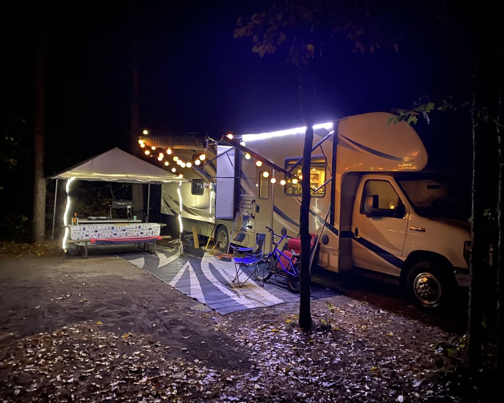 2018 Thor Four Winds Class C for rent in Paris Ontario
