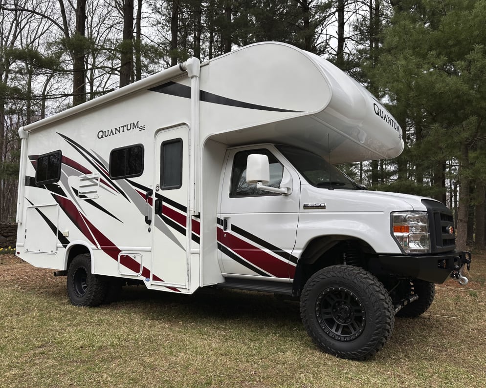 2021 Thor Quantum SE available for rent in Frederick Maryland